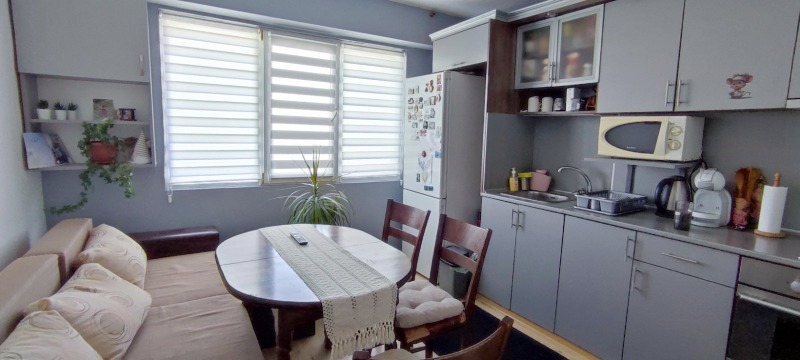 Продается  Студия Шумен , Тракия , 37 кв.м | 88663363