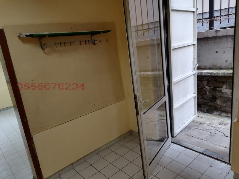 Продава 2-СТАЕН, гр. Велико Търново, Център, снимка 2 - Апартаменти - 52782152