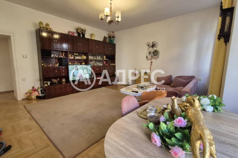 De vânzare  2 dormitoare Sofia , Țentâr , 108 mp | 45825684 - imagine [3]