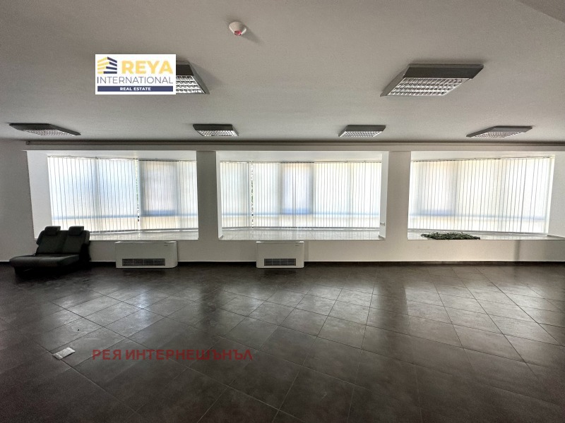 Te koop  Kantoor Sofia , Tsentar , 1052 m² | 37784352 - afbeelding [6]