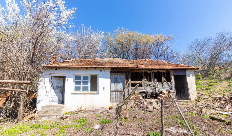 Till salu  Hus region Sliven , Goljamo Tjotjoveni , 50 kvm | 71621057 - bild [3]