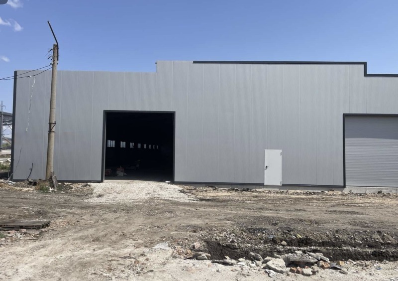 Продава  Склад град София , Връбница 2 , 2040 кв.м | 88188902 - изображение [5]