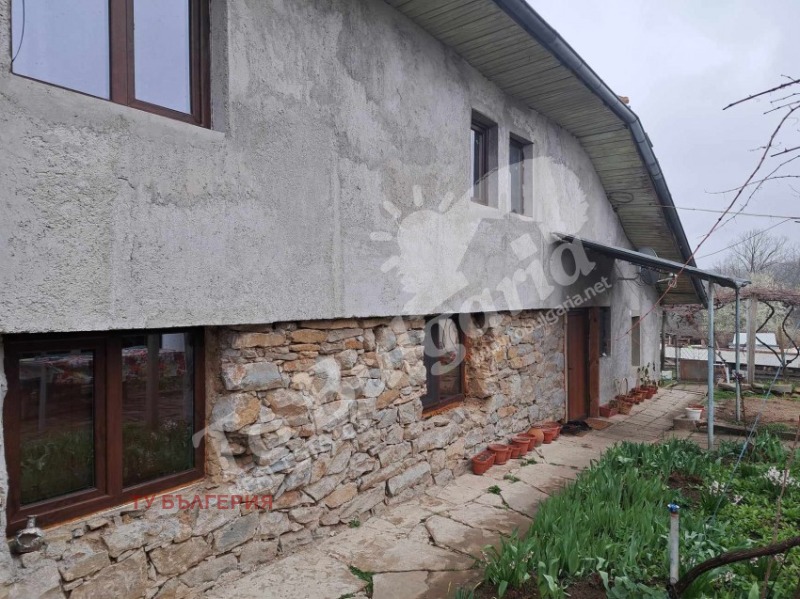 Продава КЪЩА в област Велико Търново, с. Плаково - 200 кв.м / 160 000 € » 312 932.80 лв., ТУ БЪЛГЕРИЯ