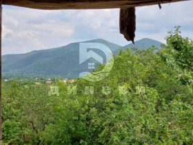 Продажба на имоти в с. Жълтопоп, област Стара Загора - изображение 2 