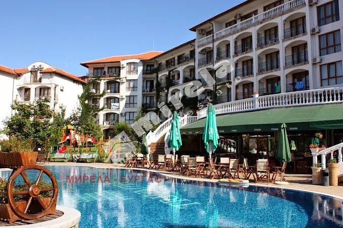 Продава 2-СТАЕН, гр. Свети Влас, област Бургас