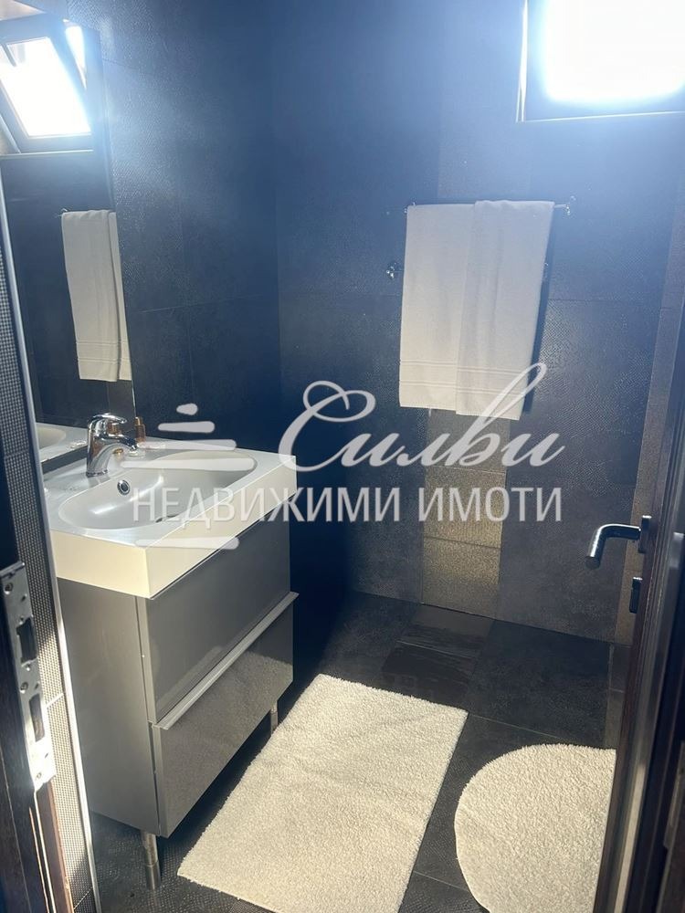 Продава 3-СТАЕН, гр. Шумен, Център, снимка 12 - Апартаменти - 53382967