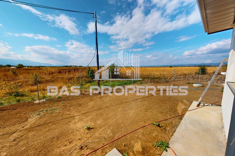 Продава КЪЩА, гр. Елин Пелин, област София област, снимка 11 - Къщи - 52800163