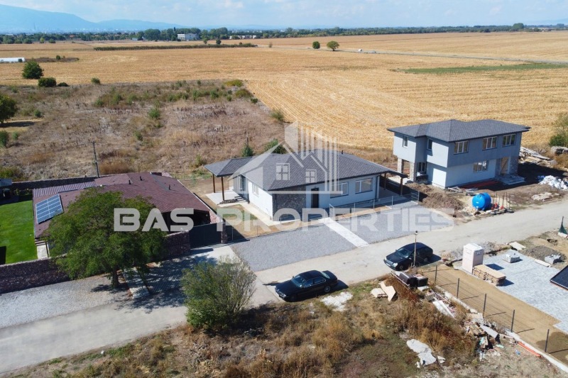 Продава КЪЩА, гр. Елин Пелин, област София област, снимка 15 - Къщи - 52800163