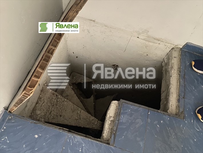 Продава МАГАЗИН, гр. Бургас, Център, снимка 3 - Магазини - 54858576