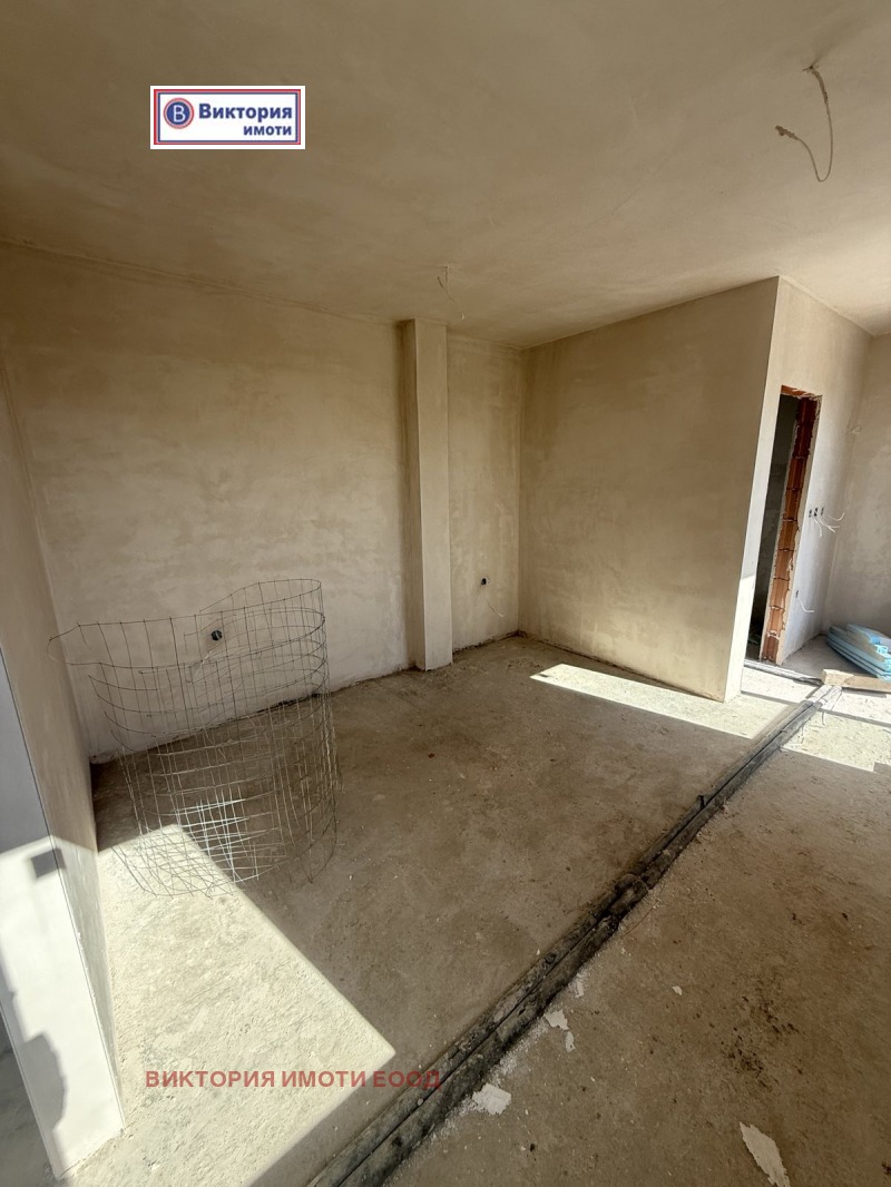 Продава 2-СТАЕН, гр. Велико Търново, Бузлуджа, снимка 2 - Апартаменти - 50089456