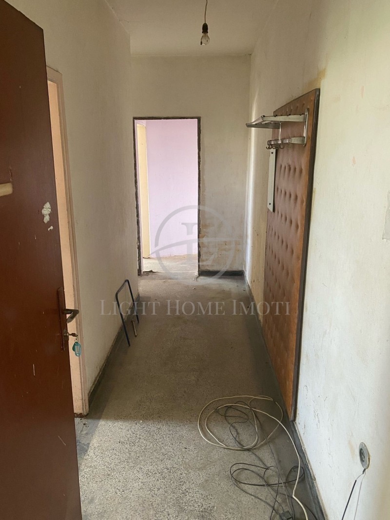 Продава  2-стаен град Пловдив , Христо Смирненски , 65 кв.м | 13535313 - изображение [9]