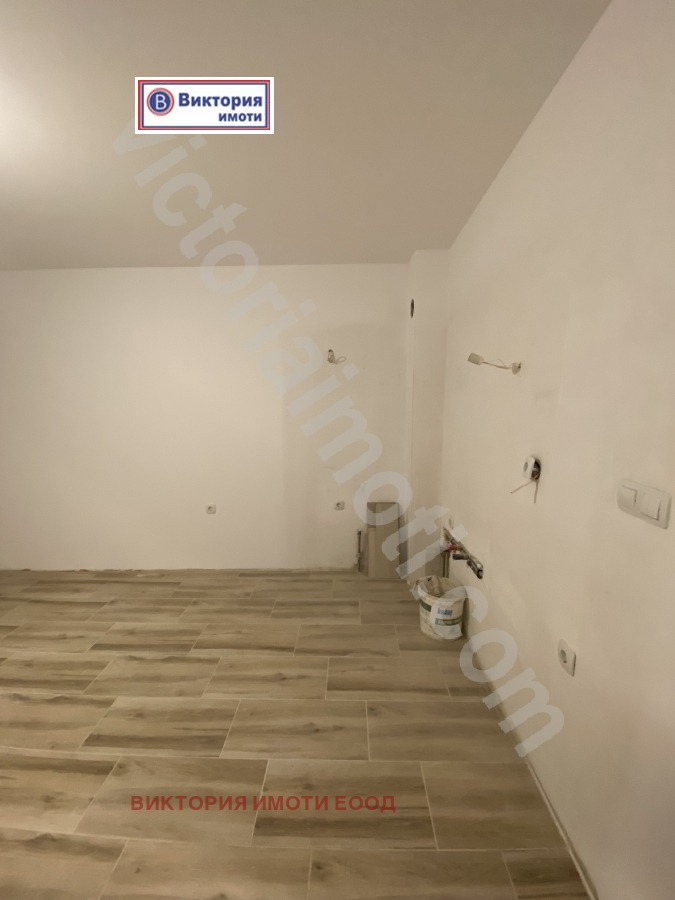 Продава 2-СТАЕН, гр. Велико Търново, Бузлуджа, снимка 2 - Апартаменти - 52372740