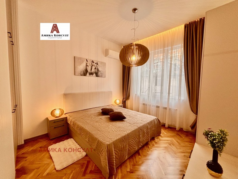 Продава 3-СТАЕН, гр. София, Център, снимка 9 - Апартаменти - 52625124