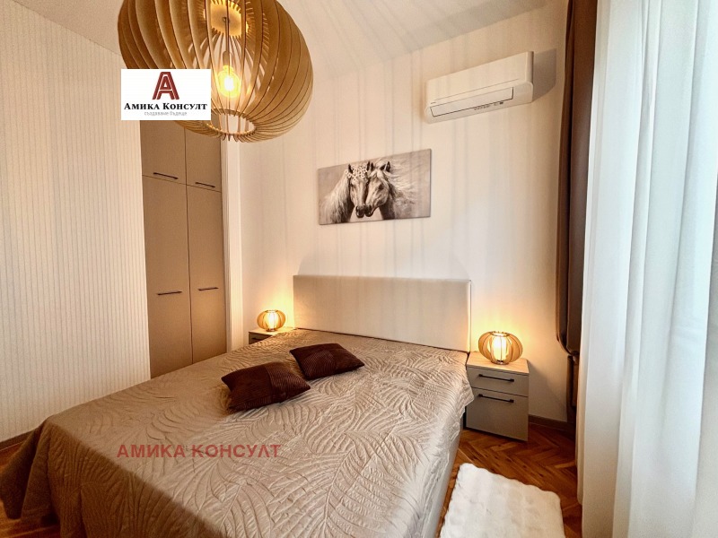 Продава 3-СТАЕН, гр. София, Център, снимка 10 - Апартаменти - 52625124