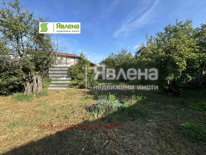 Продава КЪЩА, с. Волуяк, област София-град, снимка 2 - Къщи - 47097545