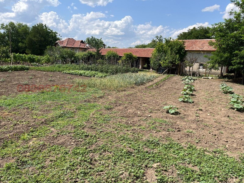 Продава  Къща област Плевен , с. Борислав , 320 кв.м | 51734504 - изображение [9]