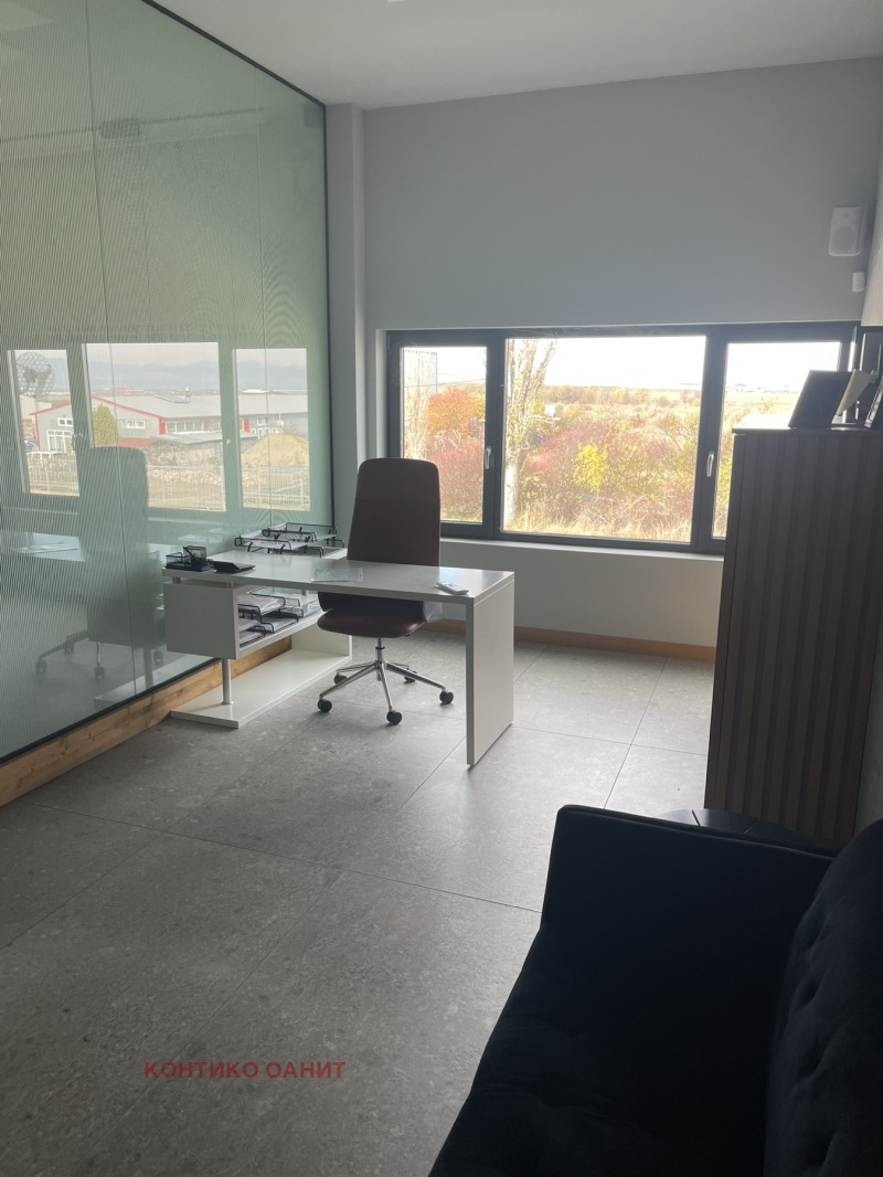 Продава СКЛАД, гр. Божурище, област София област, снимка 6 - Складове - 52389685