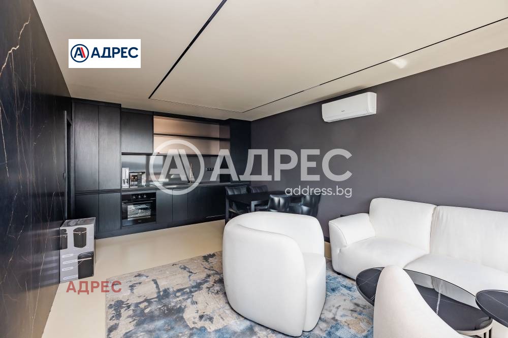 Продава 3-СТАЕН, гр. Варна, Център, снимка 2 - Апартаменти - 54210273