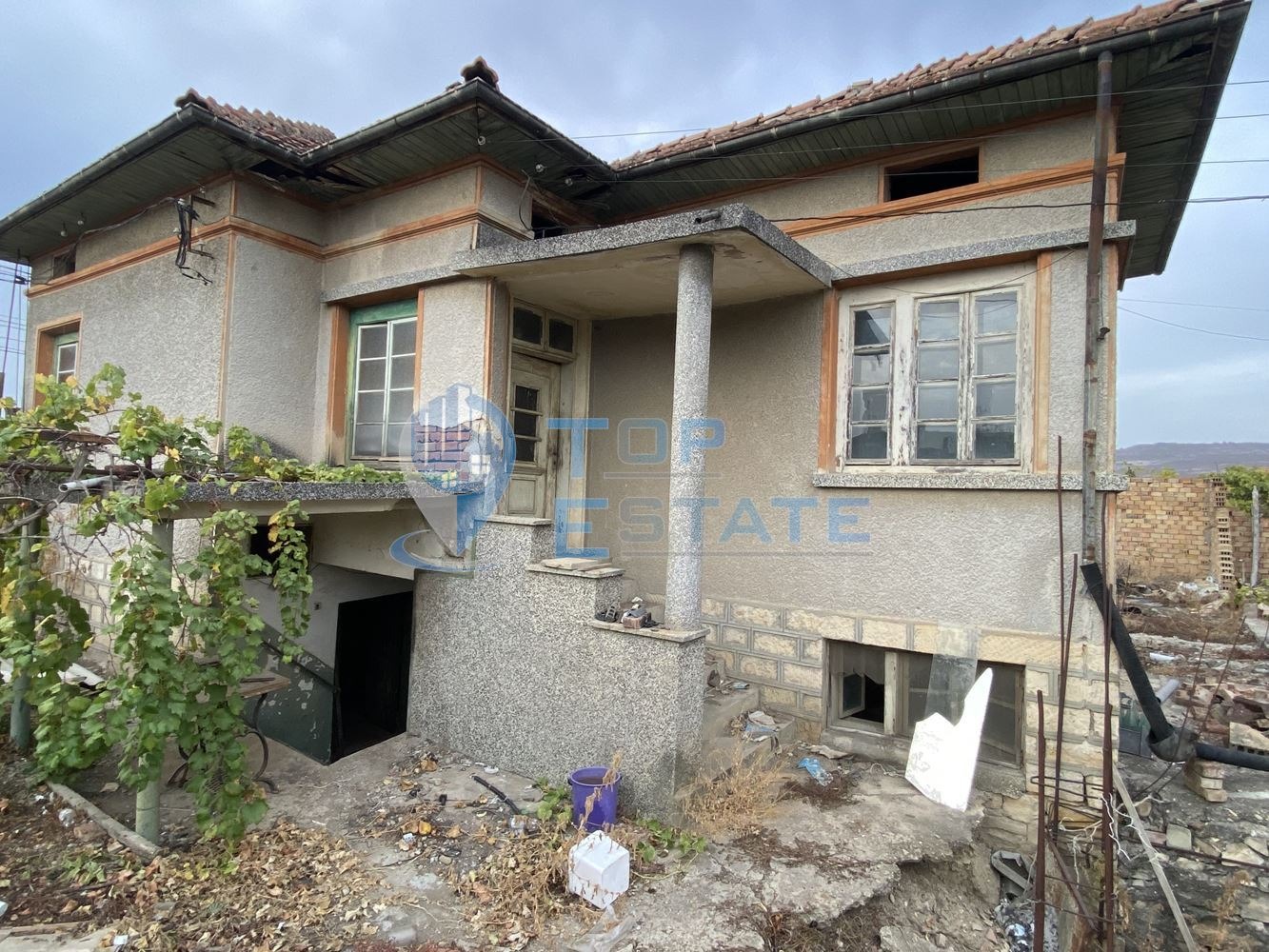 Продава КЪЩА, с. Драганово, област Велико Търново, снимка 2 - Къщи - 42744473