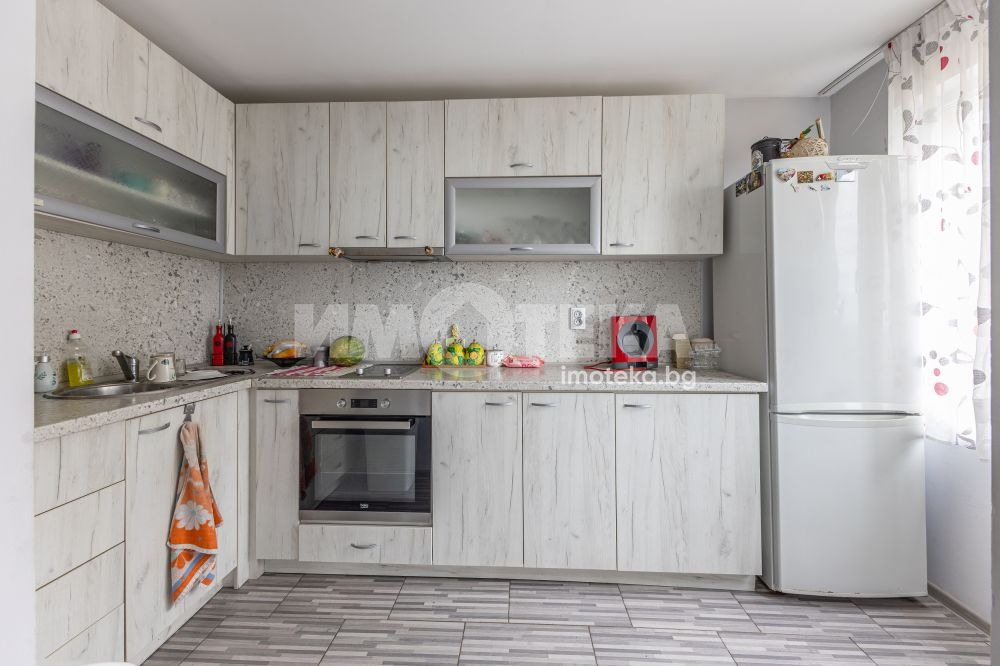 Продава КЪЩА, гр. Игнатиево, област Варна, снимка 3 - Къщи - 56725250