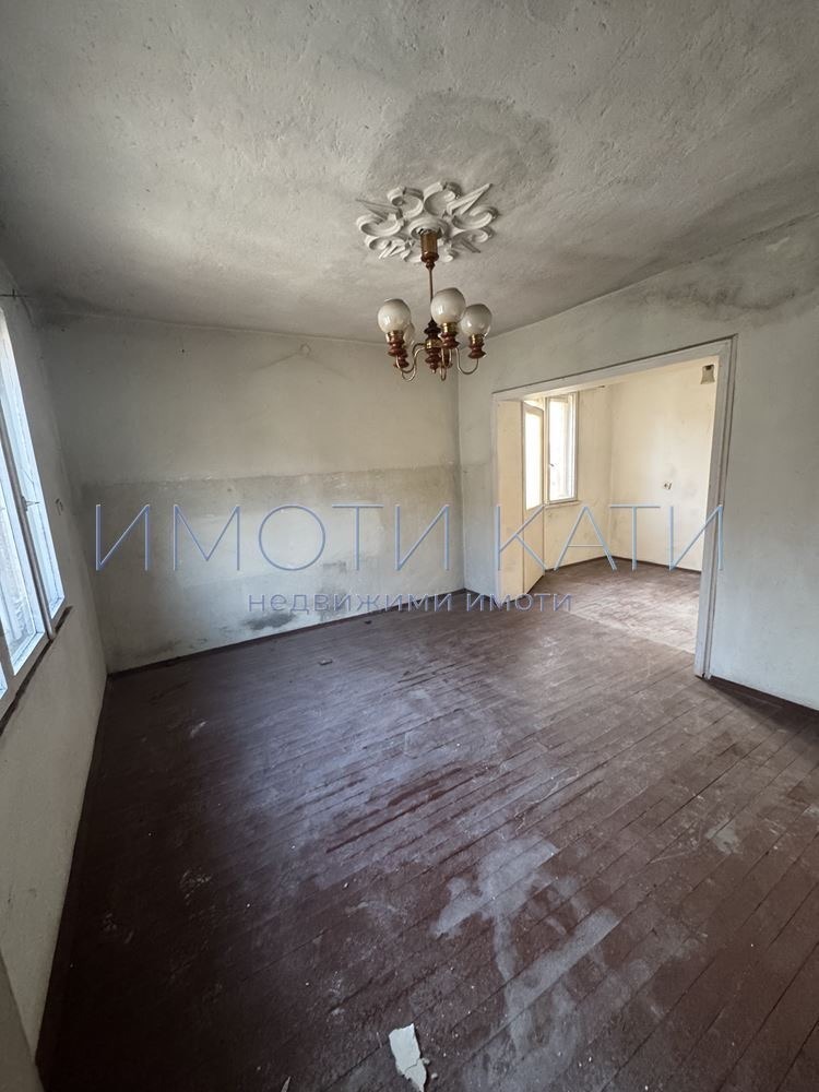 Продава КЪЩА, гр. Перник, Ралица, снимка 5 - Къщи - 53866203