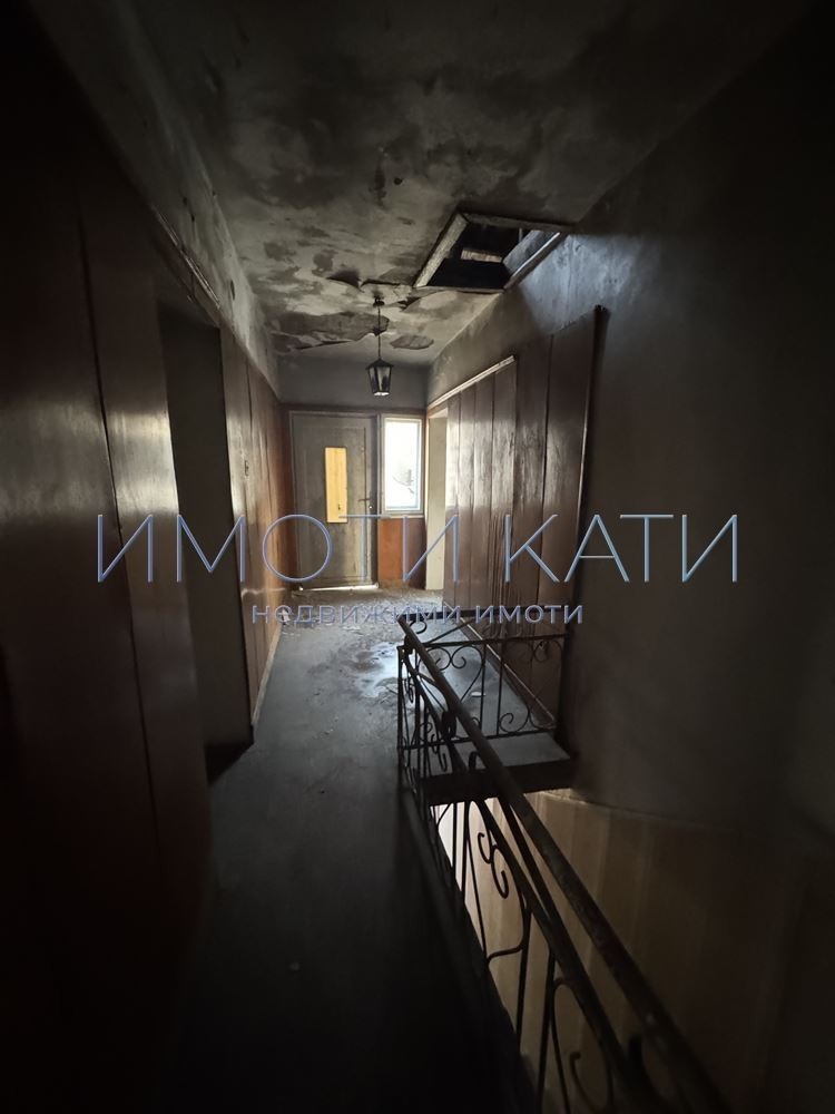 Продава КЪЩА, гр. Перник, Ралица, снимка 9 - Къщи - 53866203