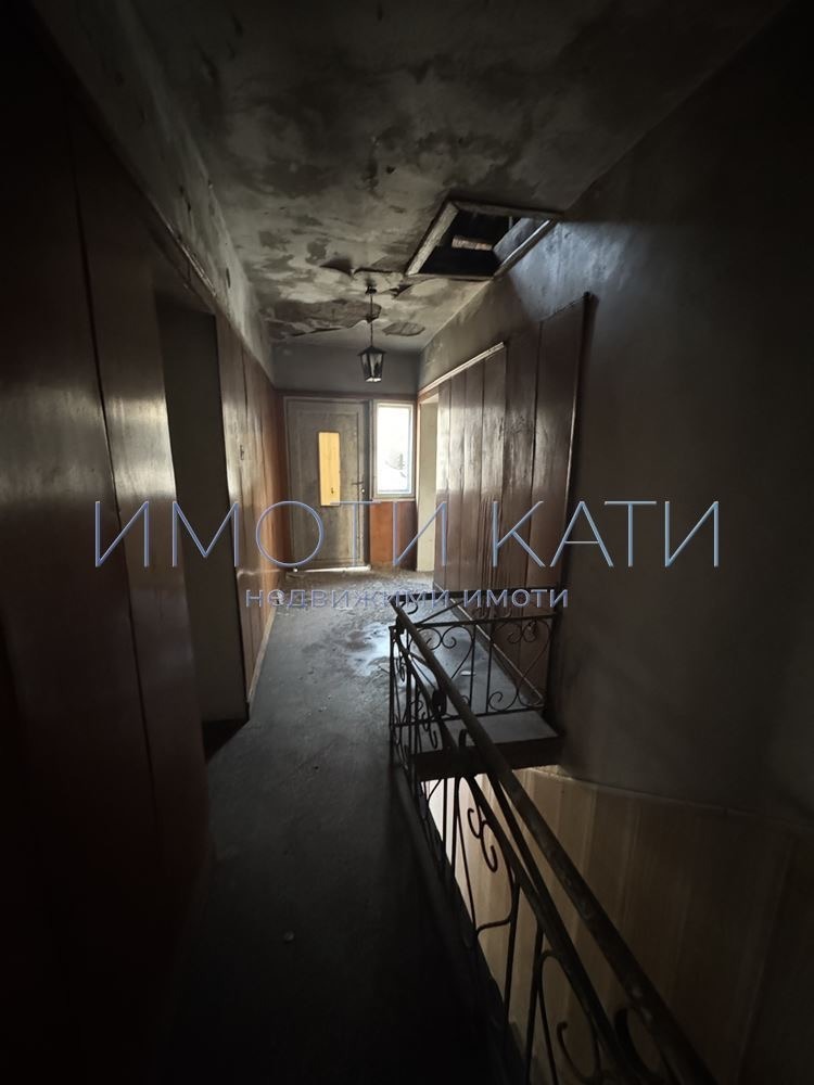 Продава КЪЩА, гр. Перник, Ралица, снимка 10 - Къщи - 53866203