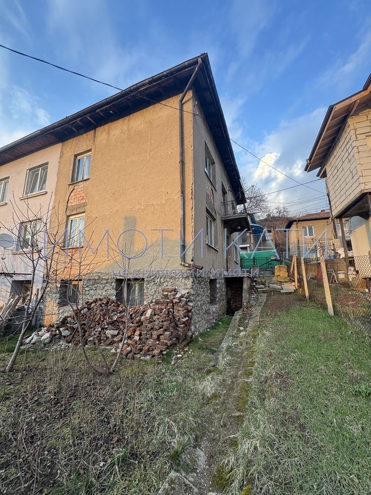 Продава КЪЩА, гр. Перник, Ралица, снимка 3 - Къщи - 53866203