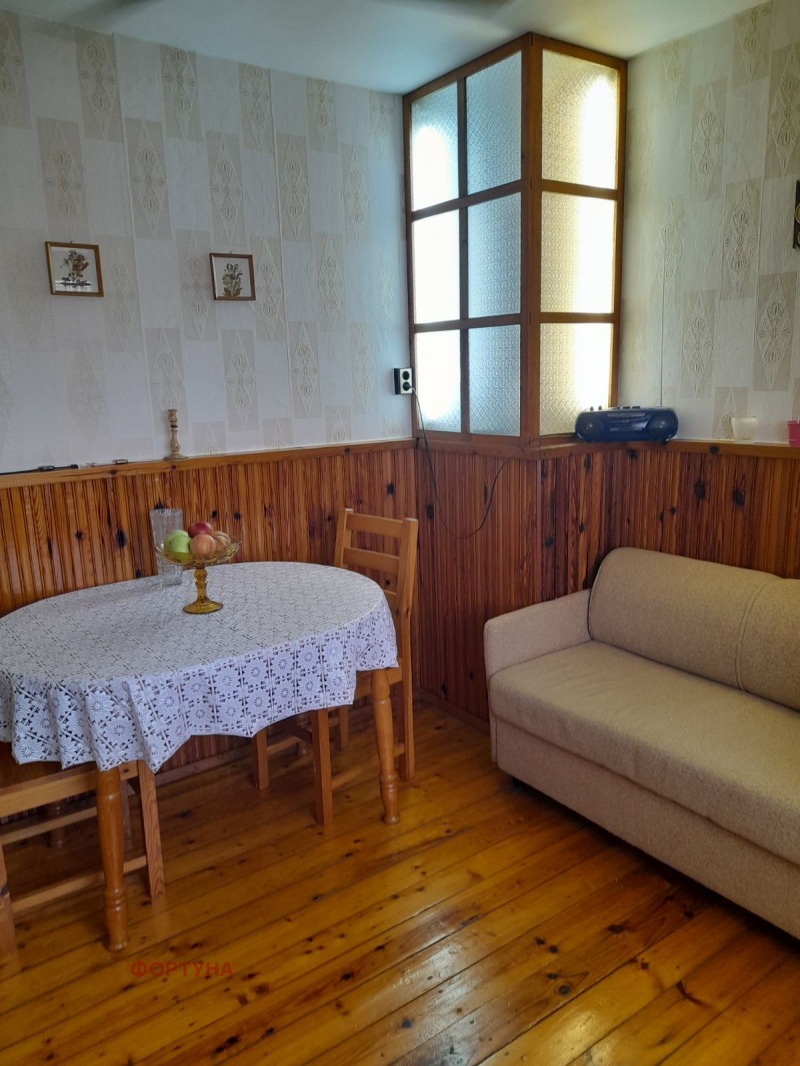 Продава 2-СТАЕН в град Русе, Чародейка - Юг - 62 кв.м / 75 000 € » 146 687.25 лв., ФОРТУНА