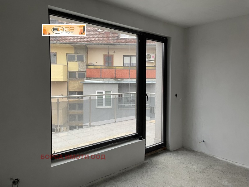 Продава 3-СТАЕН в град Враца, Център - 118 кв.м / 195 000 € » 381 386.85 лв., БОРСА ИМОТИ ООД