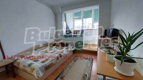 2 Schlafzimmer Borowo, Sofia 8