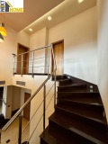 Продава КЪЩА, град Пловдив, Беломорски • по договаряне • 74572062 — Holmes.bg