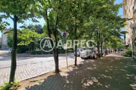 Продава  3-стаен, град София