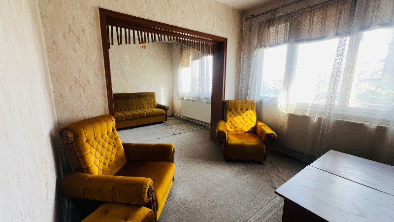 Na sprzedaż  Piętro domu region Montany , Lom , 86 mkw | 62348235 - obraz [10]