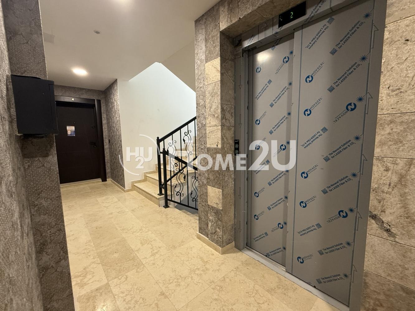 Продава 2-СТАЕН, гр. Варна, к.к. Св.Св. Константин и Елена, снимка 3 - Апартаменти - 56294513