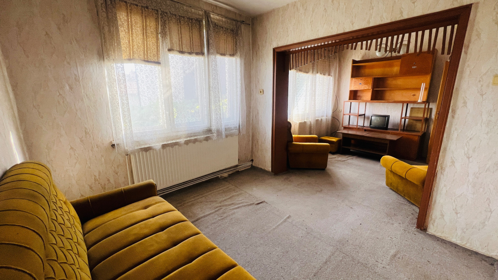 Продава ЕТАЖ ОТ КЪЩА, гр. Лом, област Монтана, снимка 11 - Етаж от къща - 53797712