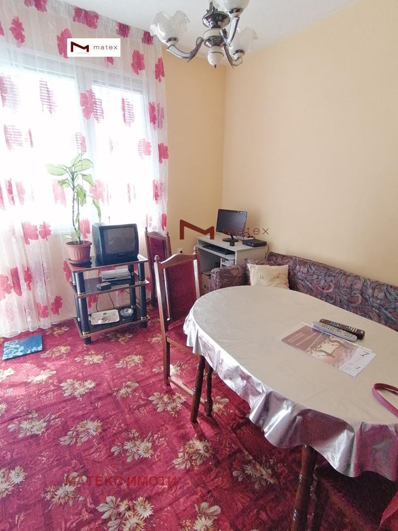 Te koop  Studio Varna , Tsjajka , 51 m² | 65009418 - afbeelding [2]