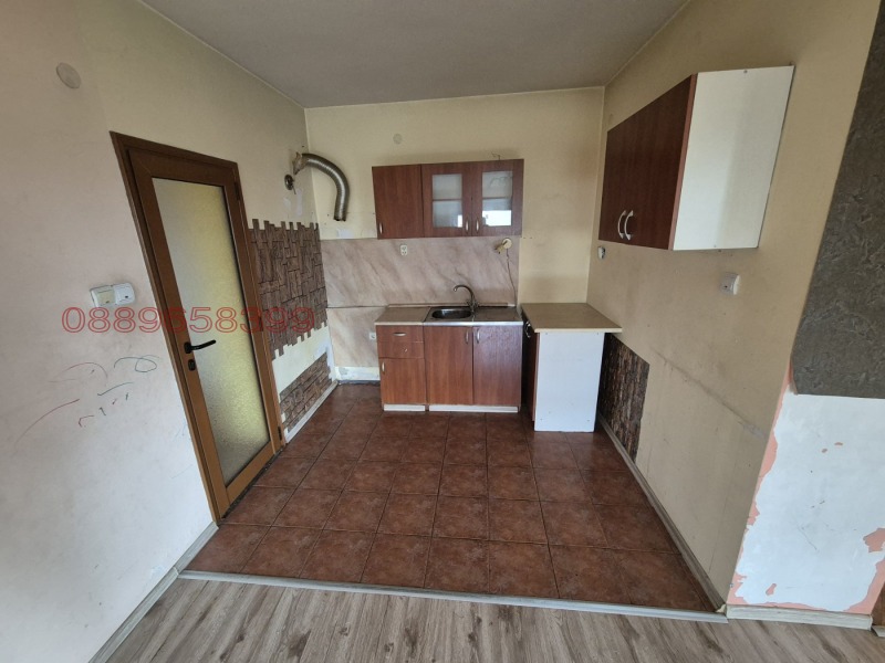 Продава 3-СТАЕН, гр. Монтана, Младост 1, снимка 13 - Апартаменти - 52785994