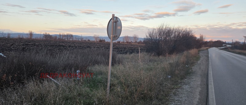 Продава ПАРЦЕЛ, с. Пролеша, област София област