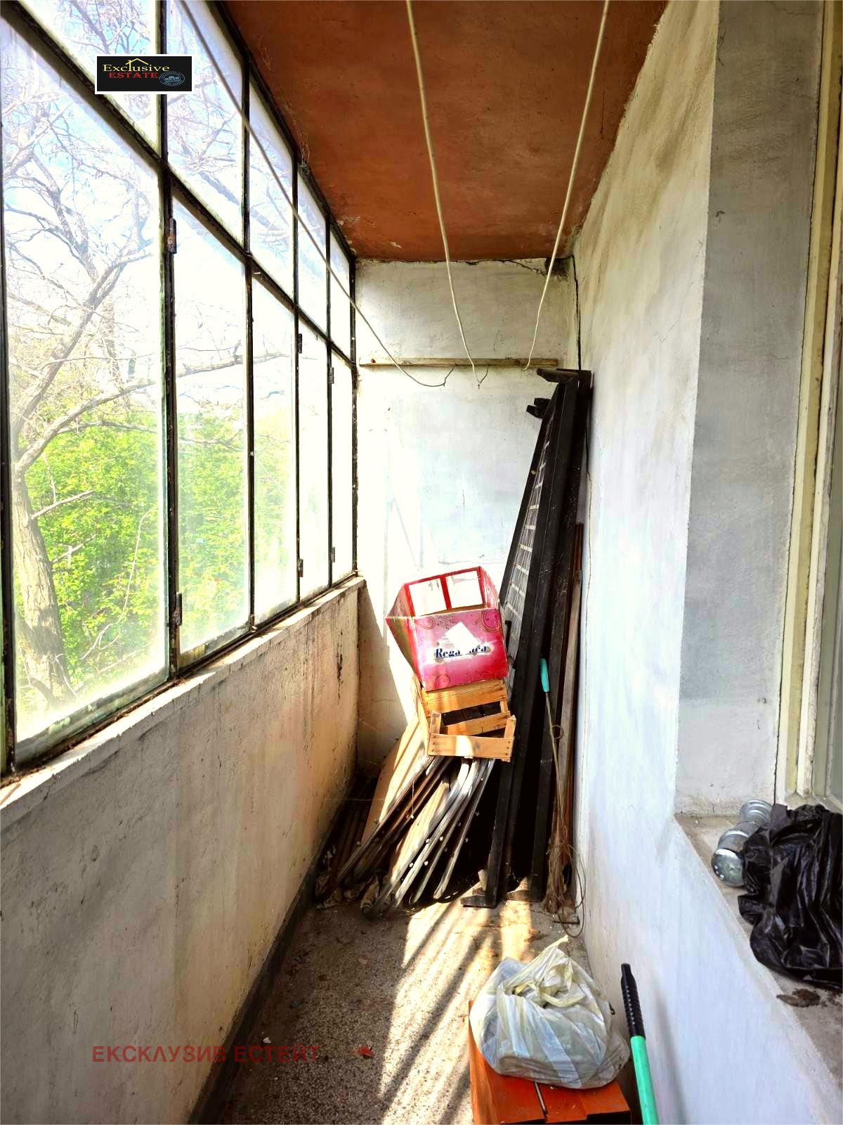 Продава 4-СТАЕН, гр. Варна, Лятно кино Тракия, снимка 2 - Апартаменти - 54306754