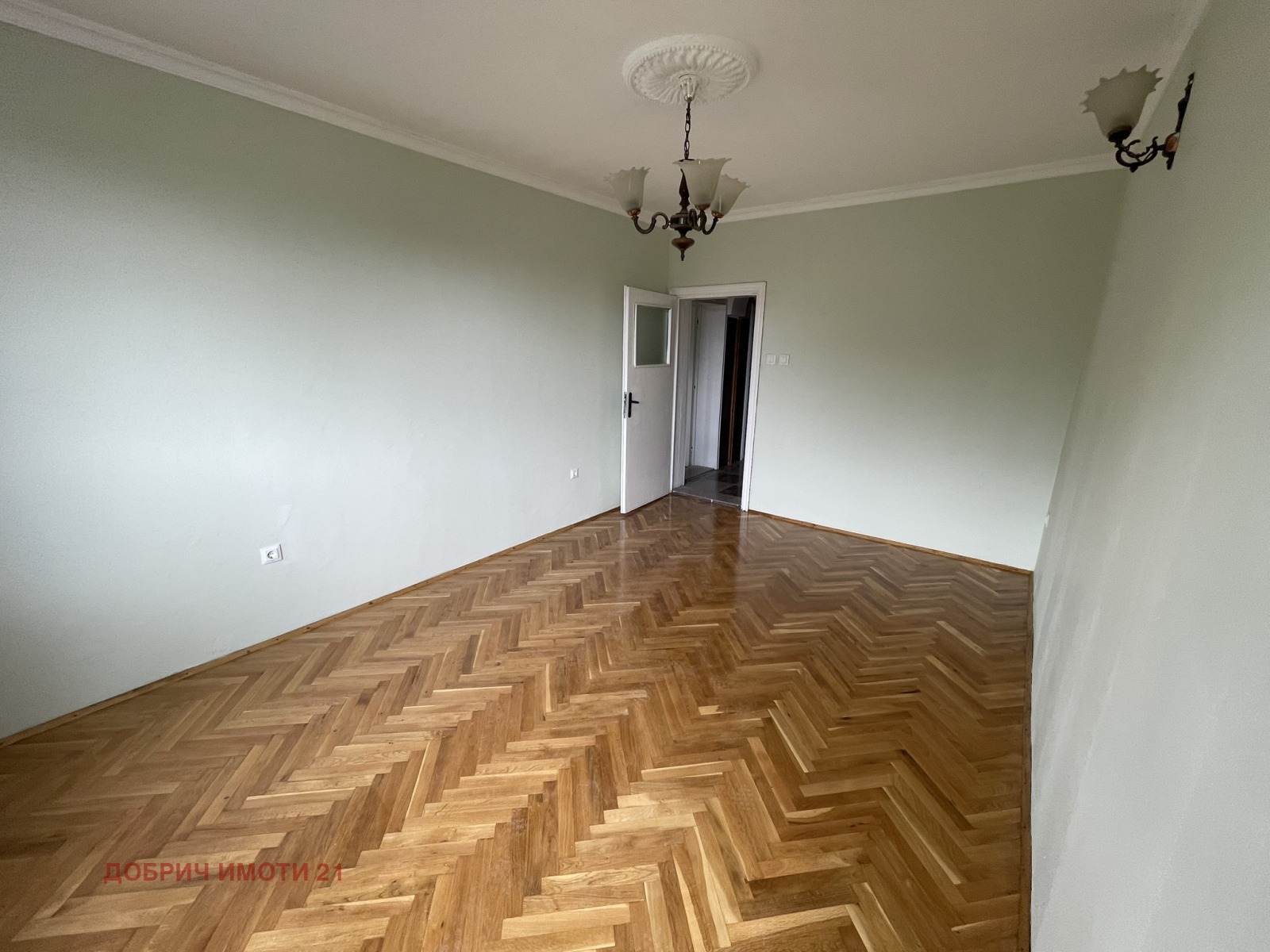 Продава 4-СТАЕН, гр. Добрич, Център, снимка 2 - Апартаменти - 54681335