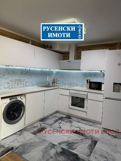Продава 3-СТАЕН, гр. Русе, Център, снимка 2 - Апартаменти - 56594507