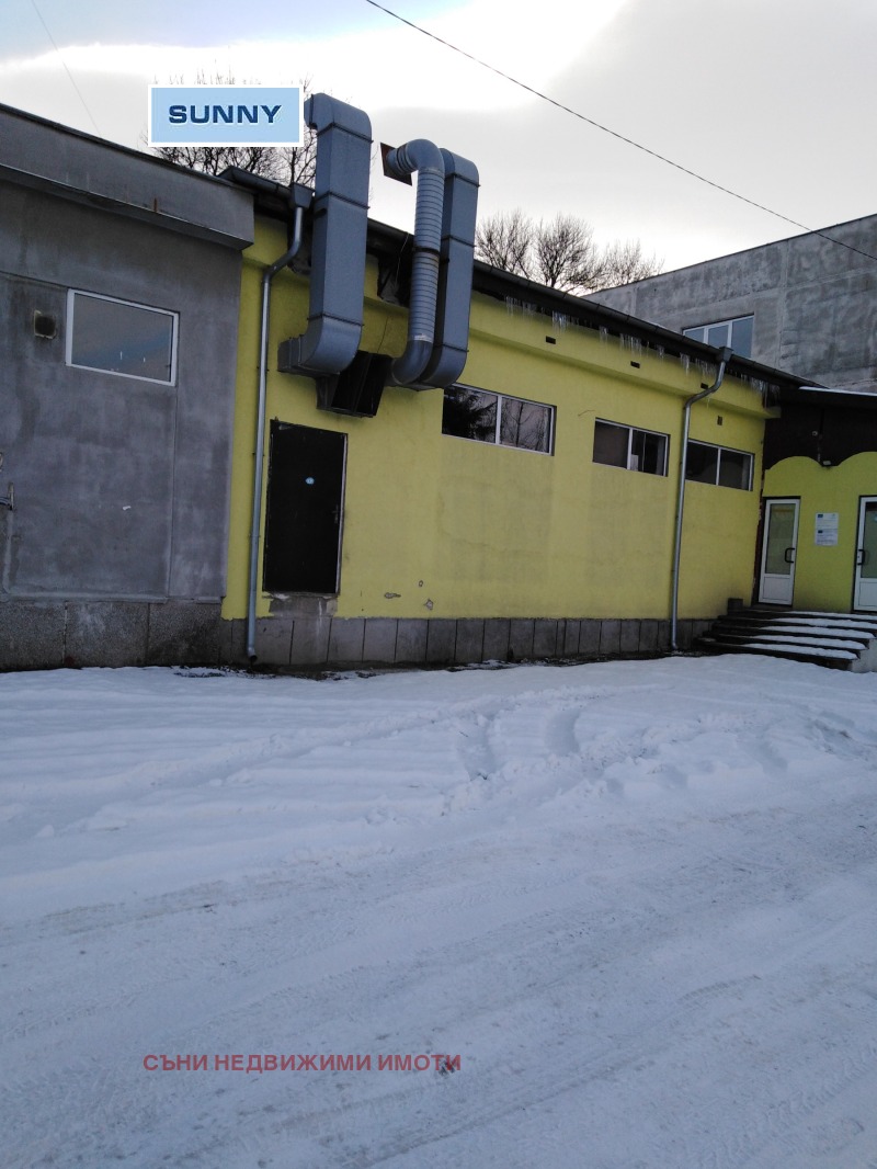 Продава БИЗНЕС ИМОТ, гр. София, Център