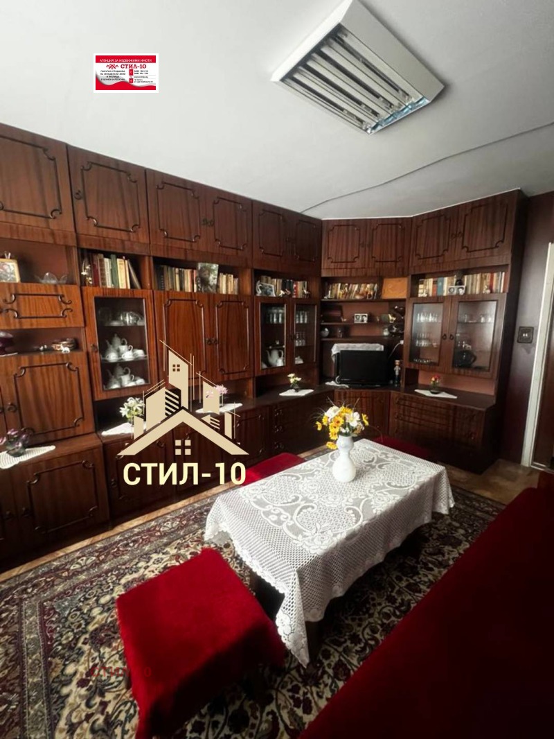 Продава 2-СТАЕН в град Шумен, Тракия - 63 кв.м / 100 724.50 € » 197 000 лв., СТИЛ-10