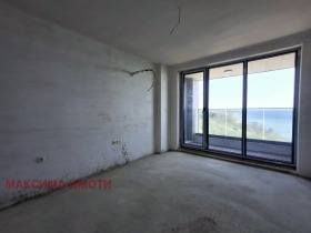 2 dormitoare Sarafovo, Burgas 9