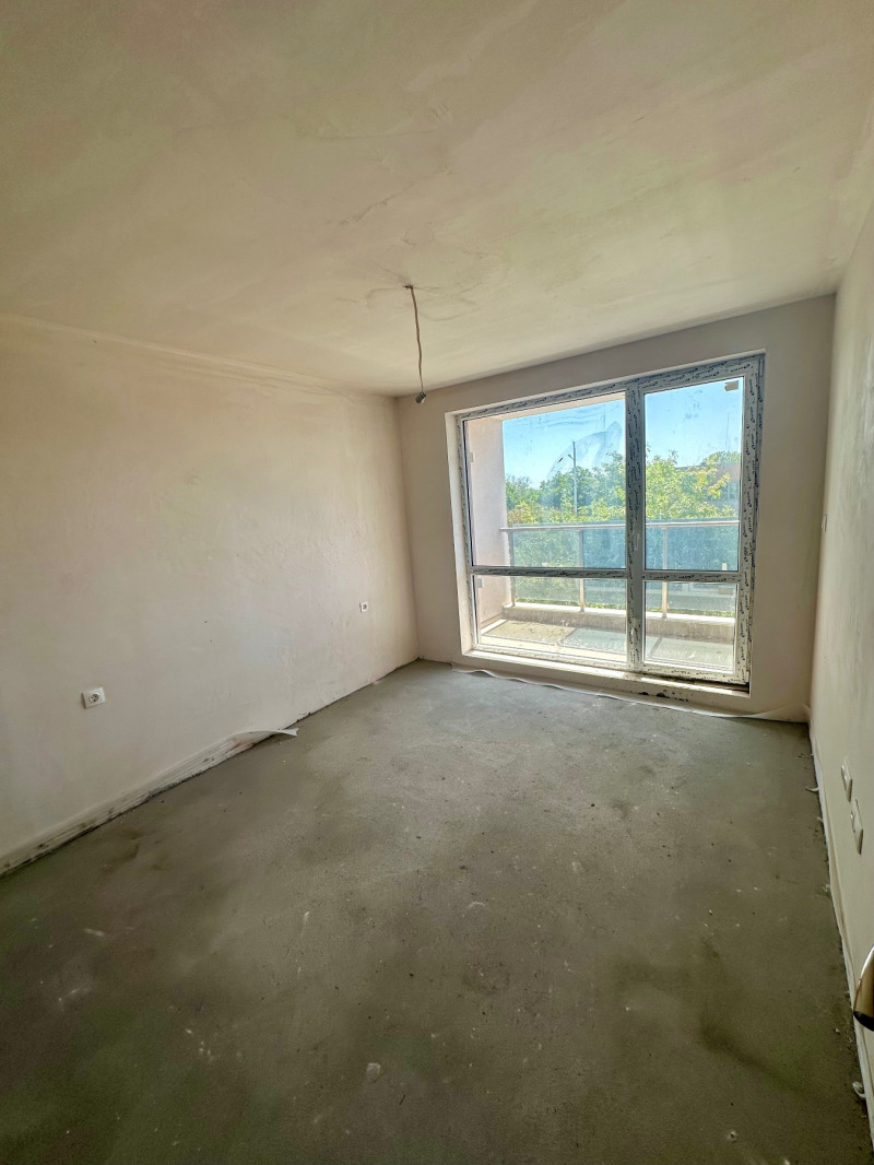 En venta  1 dormitorio Plovdiv , Trakiya , 70 metros cuadrados | 11137119 - imagen [3]