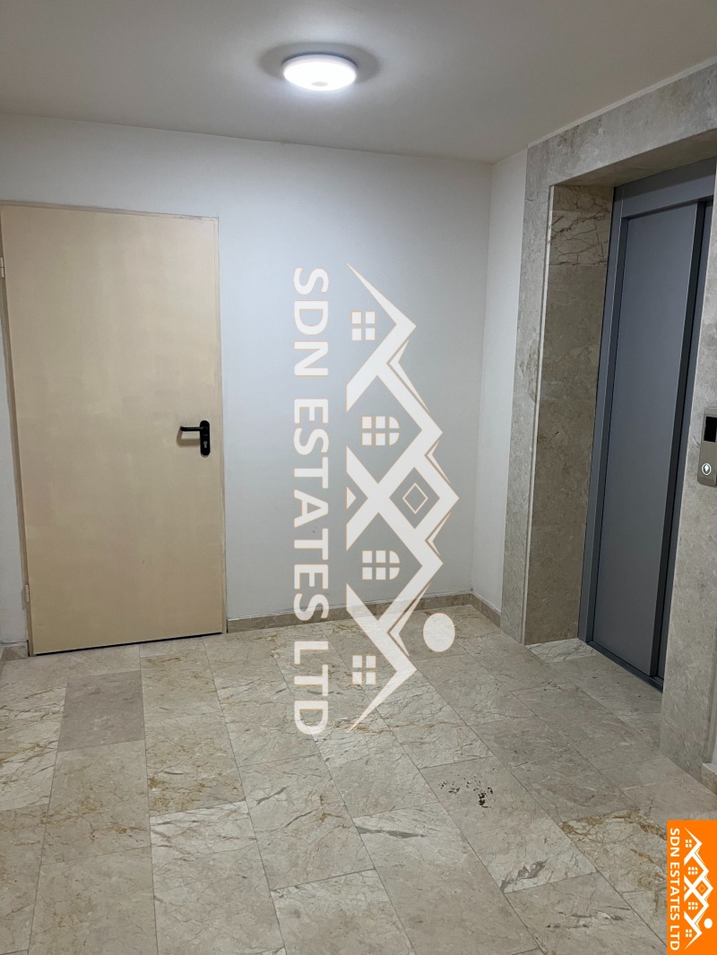 Продава  3-стаен област Стара Загора , гр. Казанлък , 135 кв.м | 19515708 - изображение [6]