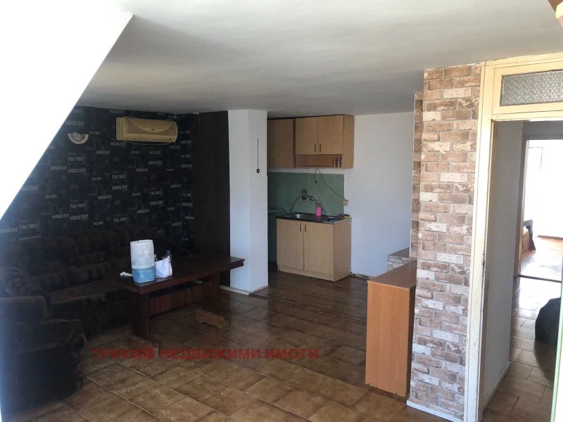 Продава 3-СТАЕН, гр. Варна, Централна поща, снимка 9 - Апартаменти - 53438793