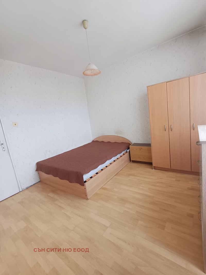 Til salg  3+ soveværelse Sofia , Slatina , 90 kvm | 29528204 - billede [8]