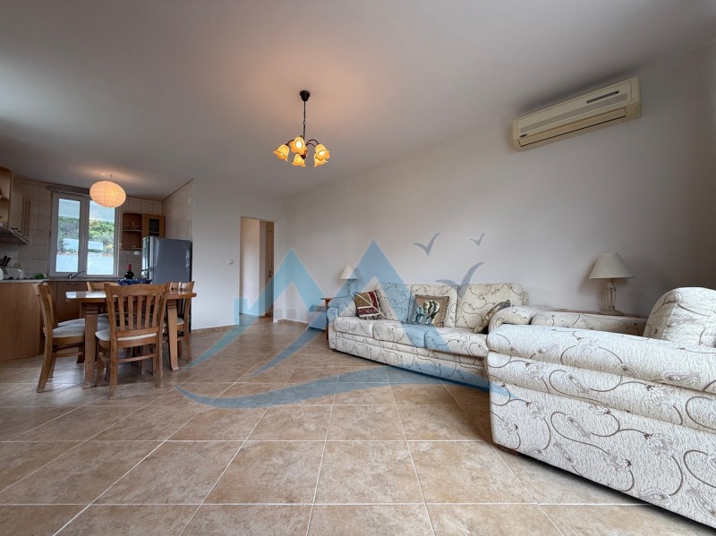 Продава КЪЩА, с. Горица, област Бургас, снимка 13 - Къщи - 52390151